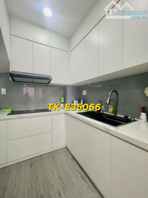 LÝ CHÍNH THẮNG - CÁCH MẶT TIỀN 70M_4 TẦNG BTCT_3 PN_TẶNG NỘI THẤT_4.x_TỶ - 4