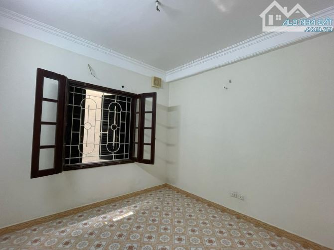 MỸ ĐÌNH - NGÕ 5M - 61M2 - 4 TẦNG - MẶT TIỀN 3.6M - CÁCH PHỐ 20M - 4