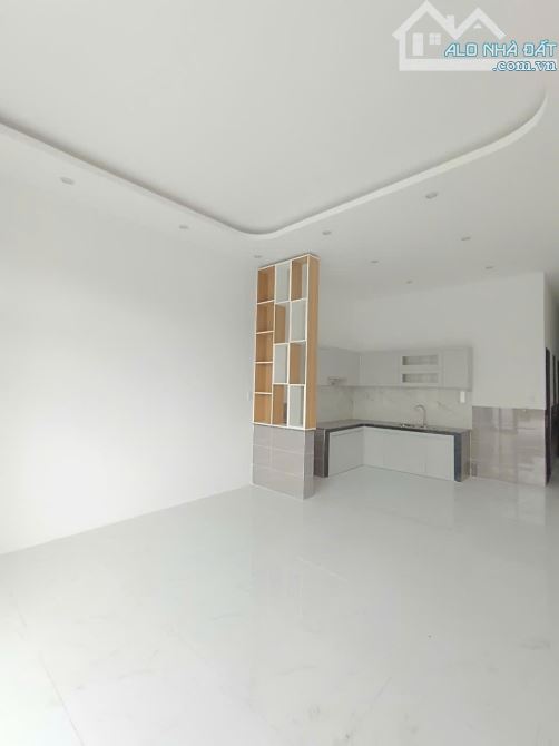 GIÁ MÀ MÌNH CÓ 1 TỶ THÌ SẼ MUA NHÀ CẤP 4 NGAY TRUNG TÂM PHƯỜNG TÂN TRIỀU - 4
