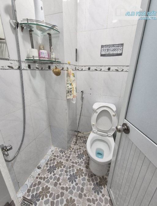MẶT TIỀN NGUYỄN ĐÌNH CHIỀU, 58M2 (4.6 x 13) P4 Phú Nhuận, 10 ty - 4