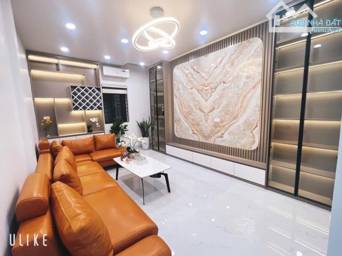 VINCOM LIỄU GIAI - BA ĐÌNH _ 55M2_ 5 TẦNG THANG MÁY_ MẶT PHỐ KINH DOANH SẦM UẤT_ 26.5 TỶ - 4