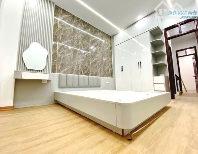 BÁN NHÀ ĐỊNH CÔNG 6 TỶ HƠN, NGÕ BA GÁC TRÁNH, 32M2 x 4TẦNG, THOÁNG TRƯƠC SAU. - 4