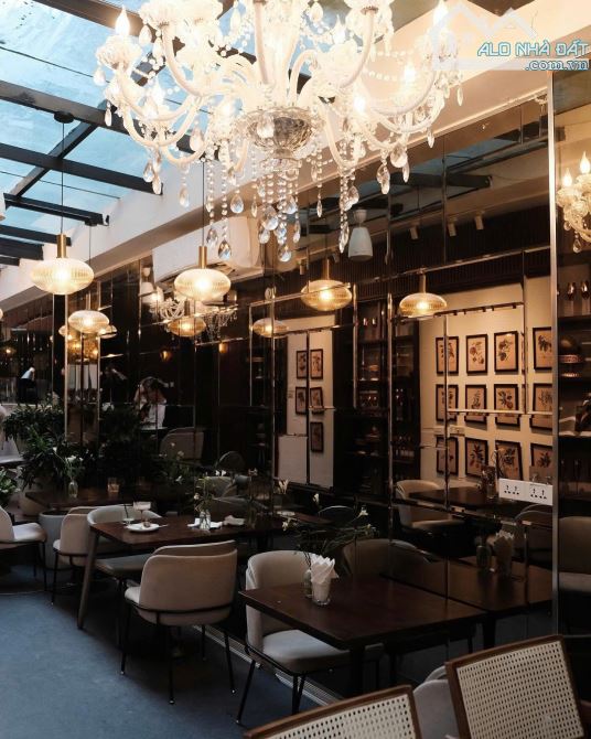Hàng Vip!Bán Biệt thự mặt phố Hoàng Như Tiếp,lô góc,KD dòng tiền,120M,MT 18M,hơn 80 tỷ - 4