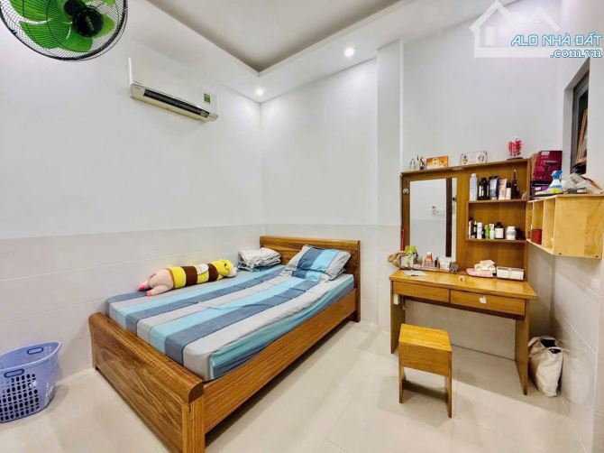 BÁN NHÀ NGUYỄN TƯ GIÃN, P12, GÒ VẤP, 2 TẦNG, HXH, 60M2, GIÁ CHỈ 5.9 TỶ - 4
