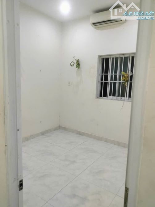 📌📌📌LÀM VIỆC TRỰC TIẾP GIÁ TỐT !!!Bán Nhà 2,5 tầng k20 Lê Độ - 4