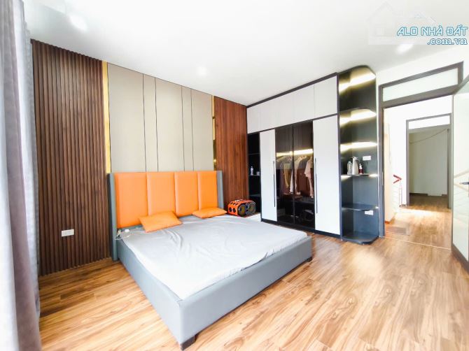 Khuất Duy Tiến-TT Thanh Xuân khu hiếm nhà bán-nội thất xịn-ô tô-DT 42m2-5T-giá 14 tỉ - 4
