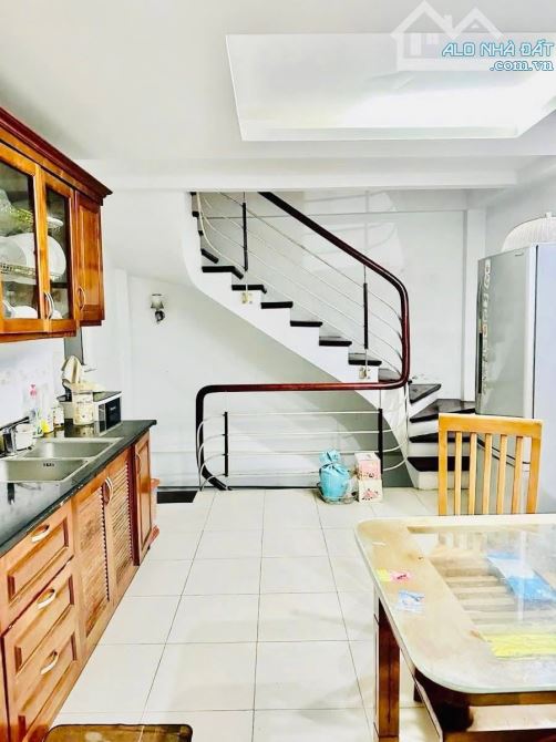 Mỗ Lao Nguyễn Văn Trỗi Hà Đông Dt30 m2, 5 Tầng, Mt3.9 m, giá 11.2 tỷ - 4