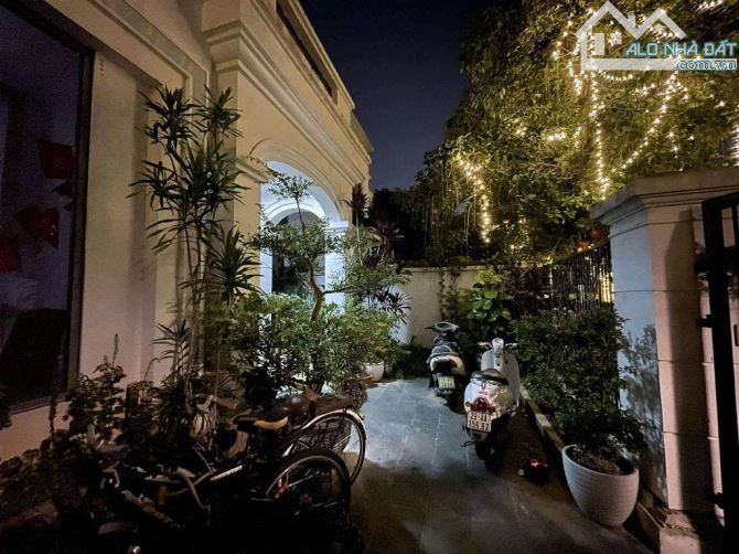Bác chủ thiện chí bán căn Biệt Thự 215m tại KĐT Vinhomes Riverside. Thiết kế sang trọng - 4