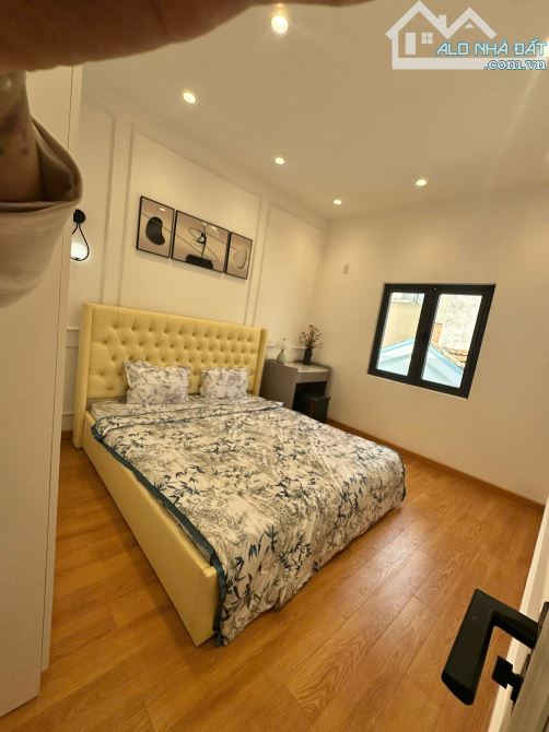 Bán nhà hẻm cách đường Nguyễn Thị Minh Khai TTTP Nha Trang  tầm 50m giá 3,150ty ngag 6,7m - 4