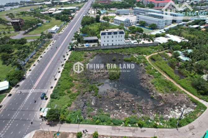 BÁN 3 LÔ ĐẤT CÓ THỔ CƯ MẶT TIỀN ĐƯỜNG GẦN CẦU CỬA LẤP ĐƯỢC PHÉP XÂY DỰNG LONG HẢI TPHCM - 4