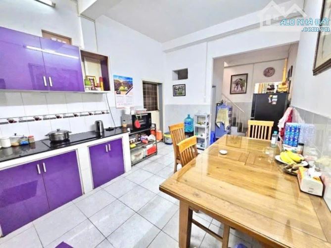 KHU VIP NHẤT ĐƯỜNG HOÀNG HOA THÁM - GA T3 - 4