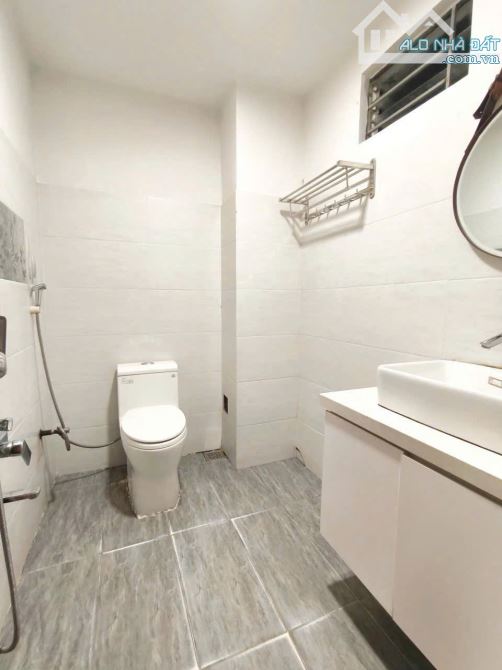 BÁN NHÀ MÊ LỬNG HÒA XUÂN FULL NỘI THẤT – ĐƯỜNG TRẦN KIM XUYẾN - GIÁ 7 TỶ - 5