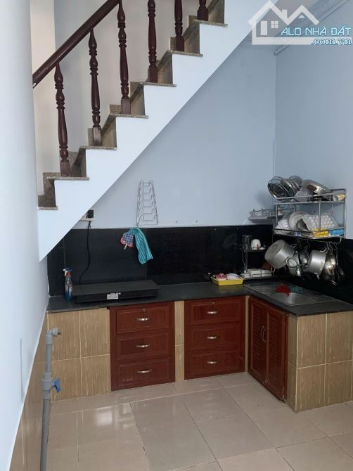 🔥 CHỦ NGỘP CẦN BÁN – NHÀ 84M², PHÚ HỮU, ĐƯỜNG XE TẢI TRÁNH – GIÁ CHỈ 3.95 TỶ, DÒNG TIỀN 1 - 5