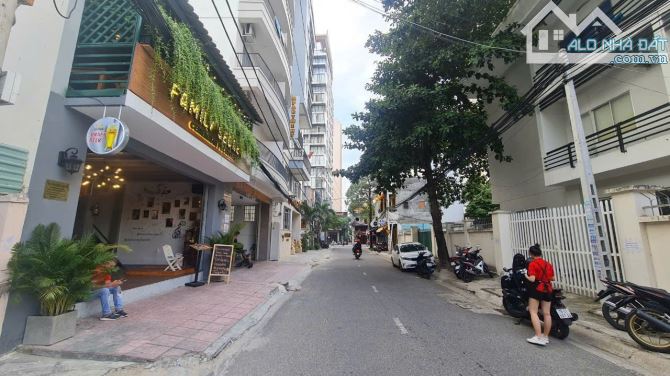 🌈Bán Nhà mặt tiền đường Trần Quang Khải Giá 25 Tỷ. - Tp Nha Trang  - 3p ra Biển Trần Phú - 5
