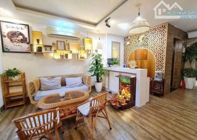 Bán nhà 6 tầng mặt tiền đường Trần Bình Trọng - Tp Nha Trang - 5