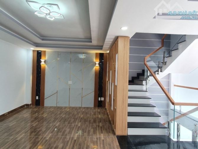 Nhà đẹp Võ Văn Hát - Xe Hơi Ngủ Nhà - 60m2 - Đường Rộng 6M - Giá nhỉnh 6 Tỷ. - 5