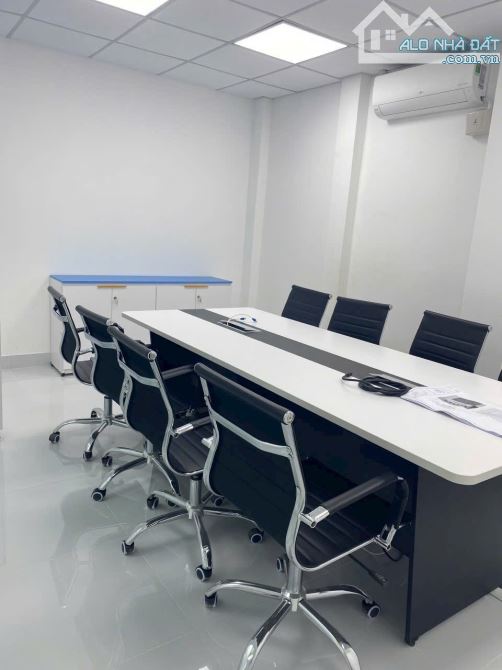 BÁN ĐẤT D5 BÌNH THẠNH - 2 MẶT HẺM XE HƠI - 130M² - GIÁ 20 TỶ - 5