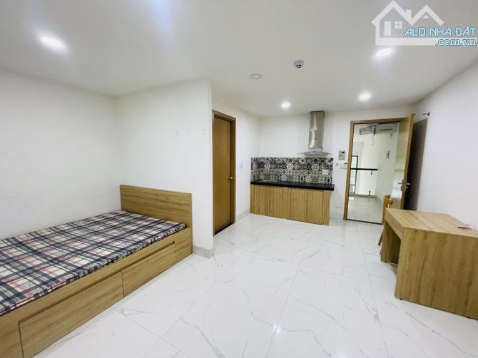 Nhà mặt tiền đường nhựa hiện hữu, khu dân cư sầm uất tiện kinh doanh nhiều ngành nghề. - 5