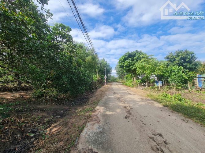 Đất nghỉ dưỡng 1000m² góc 2 mặt tiền có suối gần hồ Núi Le xã Xuân Lộc 26 m MT bê tông - 5
