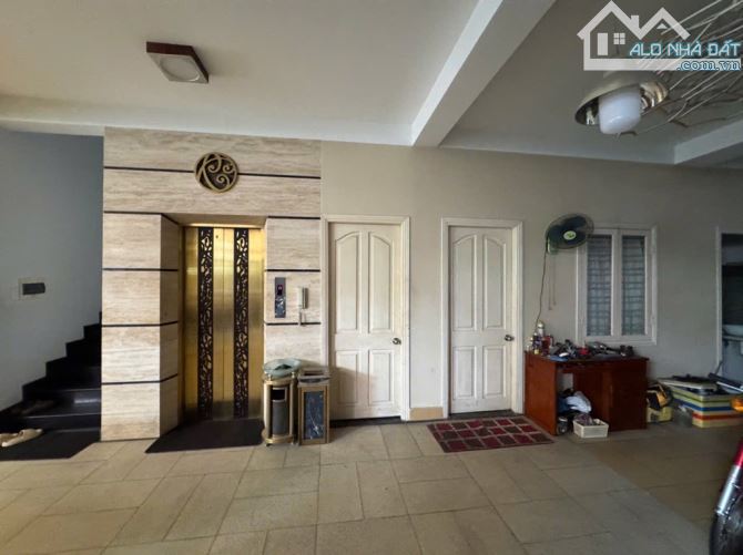 Bán Biệt thự lô góc đường 7m5, Quận Hải Châu, Đà Nẵng - DTXD 1450m² - 5 tầng - 42 tỷ - 4