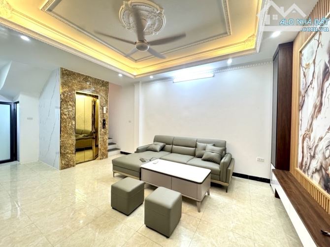🔥 BÁN NHÀ THẠCH BÀN – MẶT TIỀN RỘNG – THANG MÁY – GIÁ CHỈ HƠN 9 TỶ 🔥 - 5