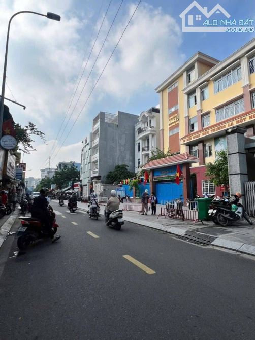 Bán Building Hầm-9 tầng, 2 Thang máy mặt Tiền Phan Xích Long, 9.3x39m, dts: 1500m2, 95 tỷ - 5