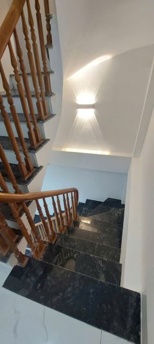 Cần bán nhà 32m2x5T tại Quang Tiến-Nam Từ Liêm, gần Vin Tây Mỗ, cách Mỹ Đình 1km. LH 0984 - 5