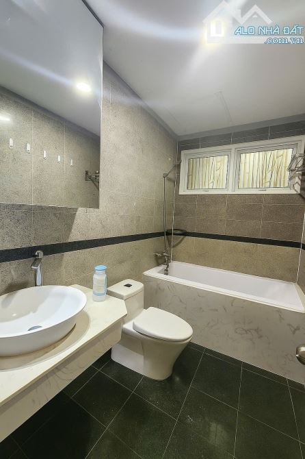 GIỎ HÀNG CHO THUÊ CHUNG CƯ PHÚ HOÀNG ANH - 2PN 2WC 88M2 GIÁ 10TR - NỘI THẤT ĐẦY ĐỦ - 5