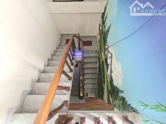 Bán Nhà Dĩ An, DT:61m2 x 2 tầng, HXH thông,SHR, chỉ 4 tỷ x - 5