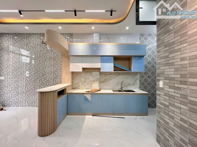 BÁN NHÀ MỚI XÂY ĐẸP HẺM Ô TÔ NGUYỄN THÔNG - 5
