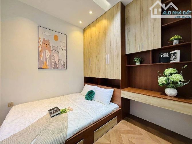 🏡 Nhà 2 tầng PHƯỜNG 14 , Gò Vấp HẺM XE HƠI THÔNG - NGAY EMART 2 - 5
