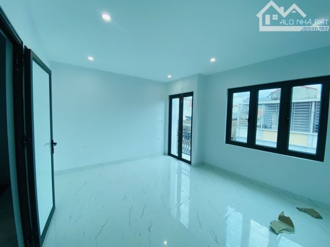🏡 BÁN NHÀ PHỐ TRÂU QUỲ – 5 TẦNG THANG MÁY – 35M² – MT 5M – GIÁ NHỈNH 6 TỶ  🚗 Ô tô tránh - 5