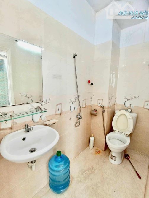 HOÀNG HOA THÁM PHÚ NHUẬN, 2 MẶT TIỀN HẺM KINH DOANH, XE HƠI ĐẬU CỬA, 5 TẦNG 8PN SÂN THƯỢNG - 5