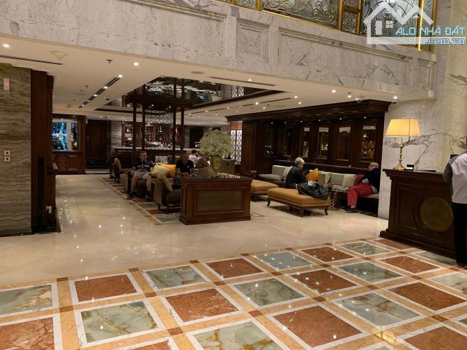 Cần bán gấp Khách Sạn Mặt Phố Phan Đình Phùng, DT: 390m2 x 9T x MT 14m. Giá: 395 Tỷ - 5