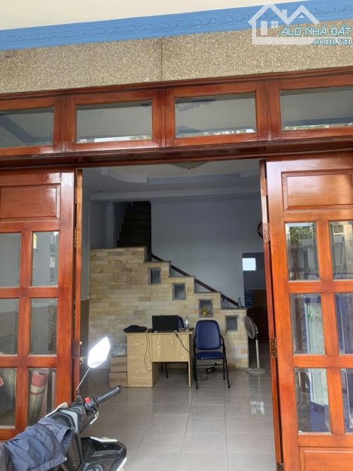 🔥 CHỦ NGỘP CẦN BÁN – NHÀ 84M², PHÚ HỮU, ĐƯỜNG XE TẢI TRÁNH – GIÁ CHỈ 3.95 TỶ, DÒNG TIỀN 1 - 6