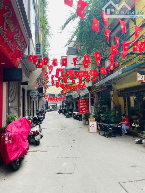 Ngõ Nông - Gần Ô Tô - Kinh Doanh - Kim Mã- Ba Đình - Dt: 22m2/4tầng/3,2mMT*nhỉnh 6 tỷ - 6