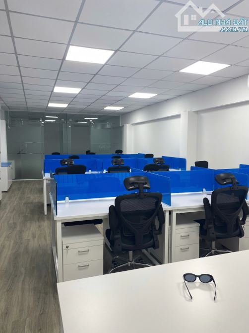 🎈 BÁN NHÀ KHU ĐƯỜNG D ( NGUYỄN GIA TRÍ ) - CN 128M2 - 18 TỶ - 6