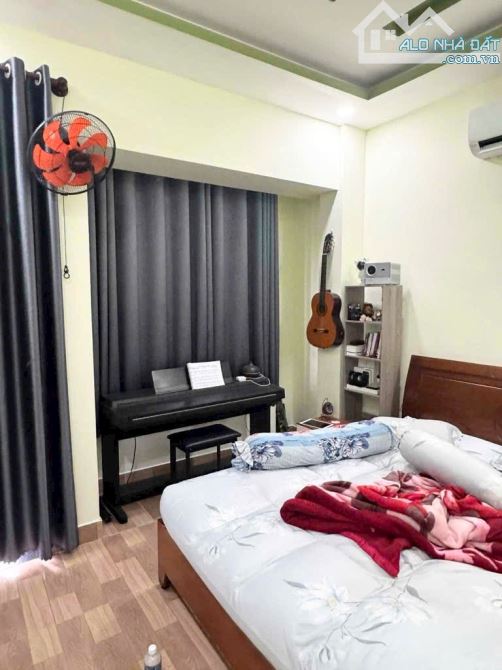 NGAY KHU TÊN LỬA , BTĐB , BÌNH TÂN - 4 TẦNG HẺM XE HƠI - 60M2 - CHỈ 6.15 TỶ TL - 6