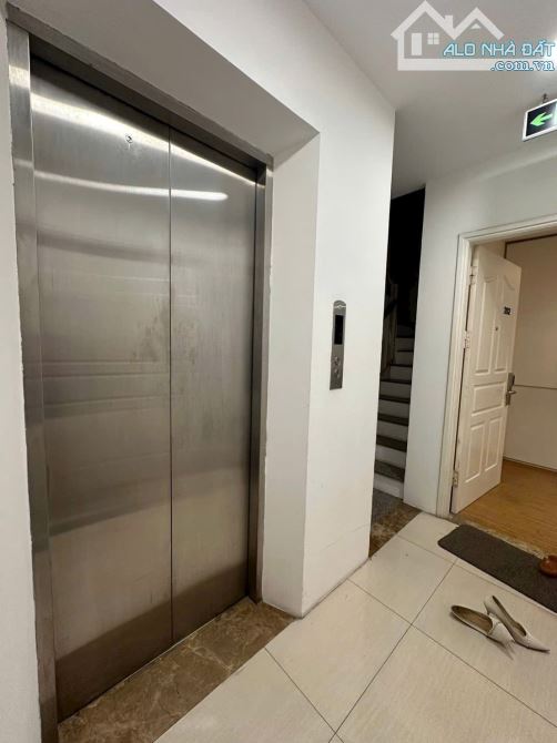 bán TÒA CĂN HỘ LÔ GÓC MẶT HỒ TÂY, PHỐ QUẢNG KHÁNH, 180 TỶ - 6