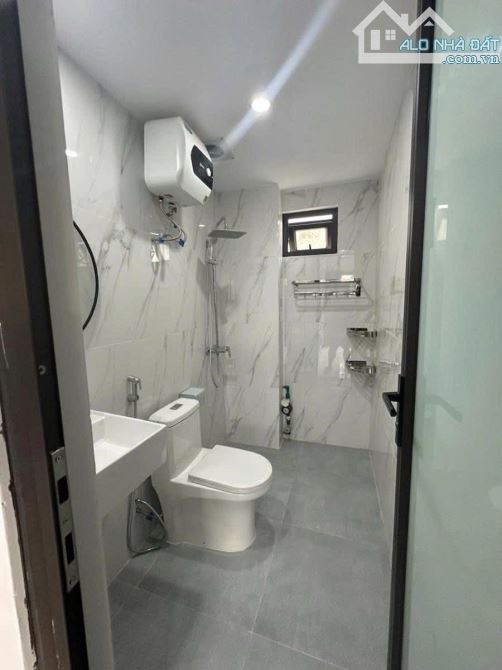 BÁN TÒA CĂN HỘ 7 TẦNG THANG MÁY KHÂM THIÊN ĐỐNG ĐA , 5PN KHÉP KÍN DÒNG TIỀN GẦN30TR/THÁNG - 6