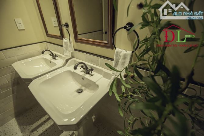 Bán biệt thự Đà Lạt, mặt tiền Nguyễn Trung Trực, DT 357m2, 3 tầng, 4PN, giá 28 tỷ #2267 - 6