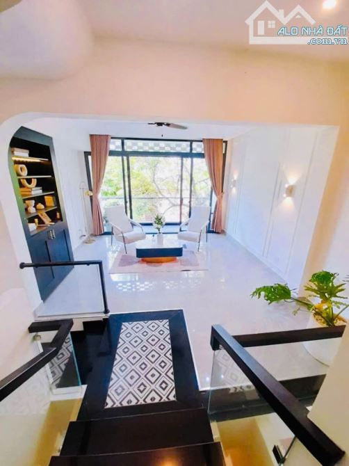 GIẢM 1.5 TỶ - NHÀ ĐẸP SÁT MẶT TIỀN PHAN HUY ÍCH - HẺM XE TẢI THÔNG - 4.6X18M - CHỈ 9 TỶ + - 6
