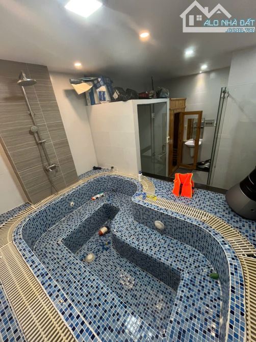 NHÀ 7 TẦNG - GẦN LOTTE MART - P.TÂN HƯNG, QUẬN 7 - DT: 62m2 (4m x 16m) - CHỉ: 7,X Tỷ - 6