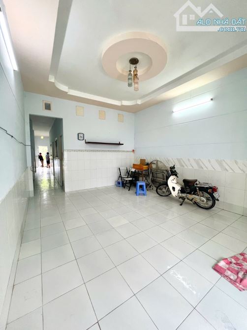 Cần bán gấp căn nhà 1/ Đ. Lê Lợi, Tân Hiệp, Hóc Môn 87m2 SHR giá 880tr - 6