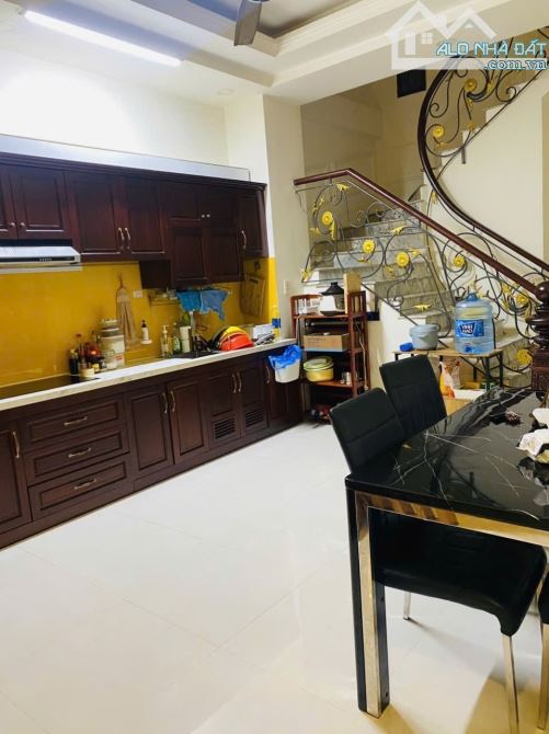 Bán nhà 59m², thiết kế sang trọng, gần mặt tiền Bình Trưng Tây – Giá chỉ 6.98 tỷ - 6