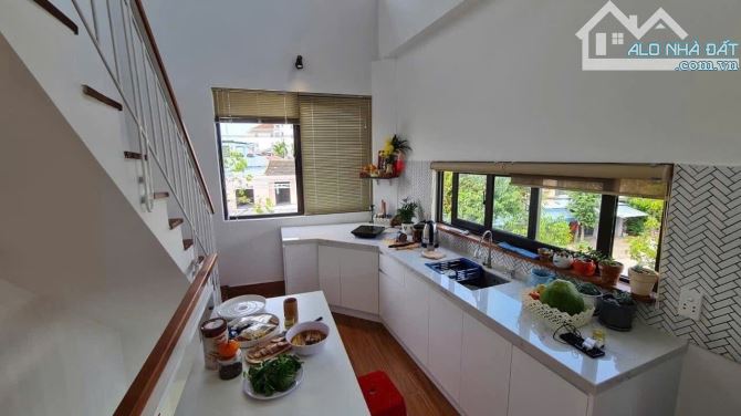 💥💥💥HIẾM – NHÀ PHỐ 18 THÁNG 8 – LÔ GÓC 2 MẶT THOÁNG – TRUNG TÂM PHỐ CỔ HỘI AN – GIÁ CHỈ - 6