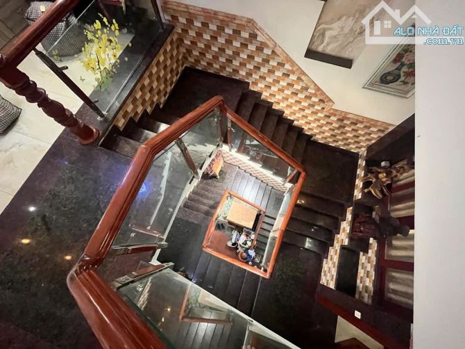 BÁN NHÀ MẶT TIỀN NGUYỄN ẢNH THỦ,3 TẦNG,115M2, GIÁ 15,5 TỶ - 6