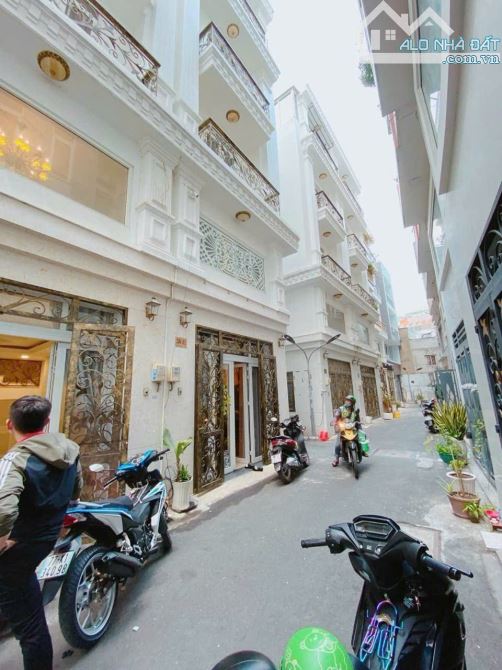 Cách MT 50m xe hơi tới nơi! Bán nhà đẹp (4x10m) 5 tầng - 4PN5WC Nguyễn Công Hoan Phú Nhuận - 6