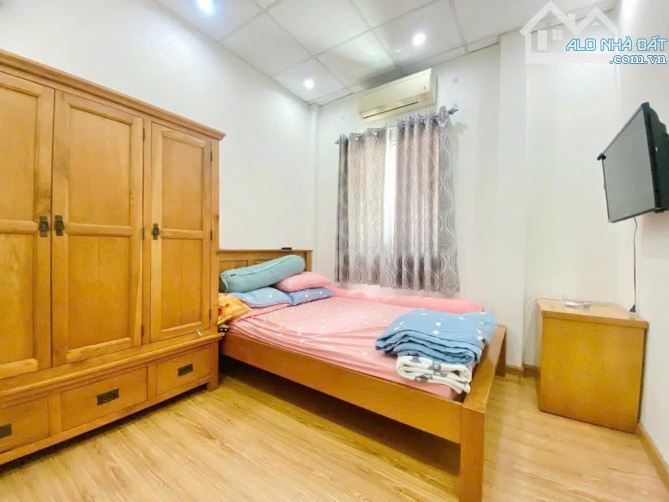 KHU VIP NHẤT ĐƯỜNG HOÀNG HOA THÁM - GA T3 - 6