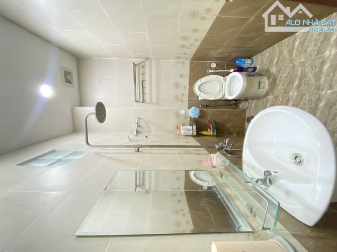 Nhà Bông Sao 2lầu 4pn dt 4.4x9m shr đúc BTCT giá 5.38tỷ tl. - 7